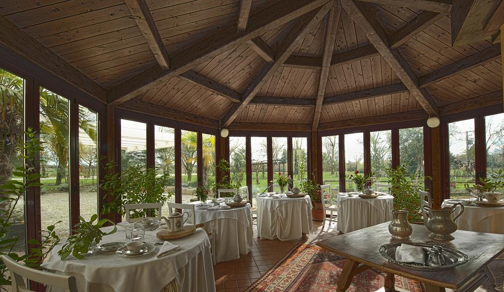 Villa Belfiore Ostellato Exterior photo
